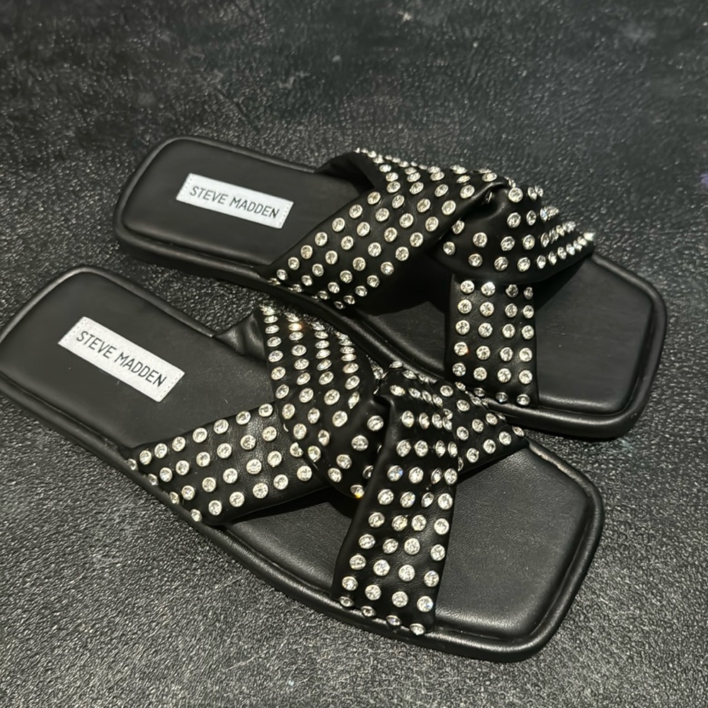 STEVE MADDEN DAVIDSON BLACK SANDALS